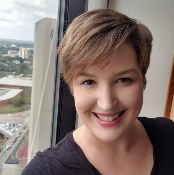 Meet your Posher, Logan - Picture 1 of 1